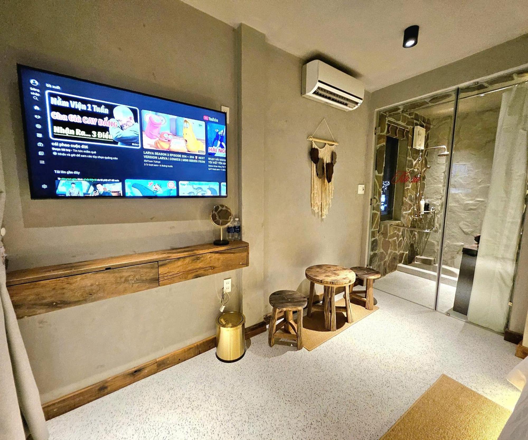 Victory Hotel Hue Bagian luar foto