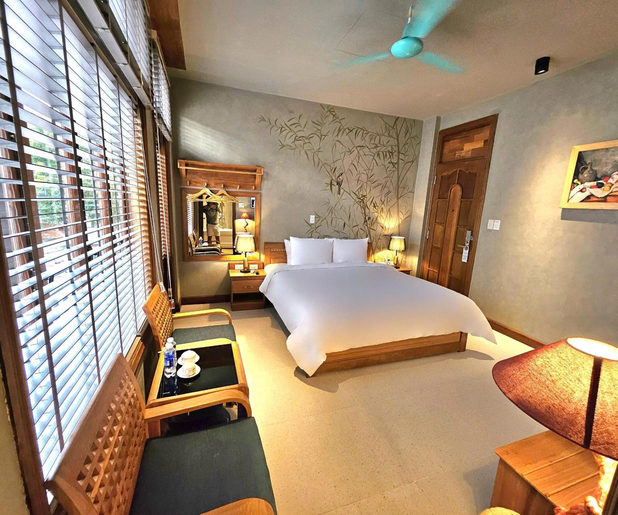 Victory Hotel Hue Bagian luar foto