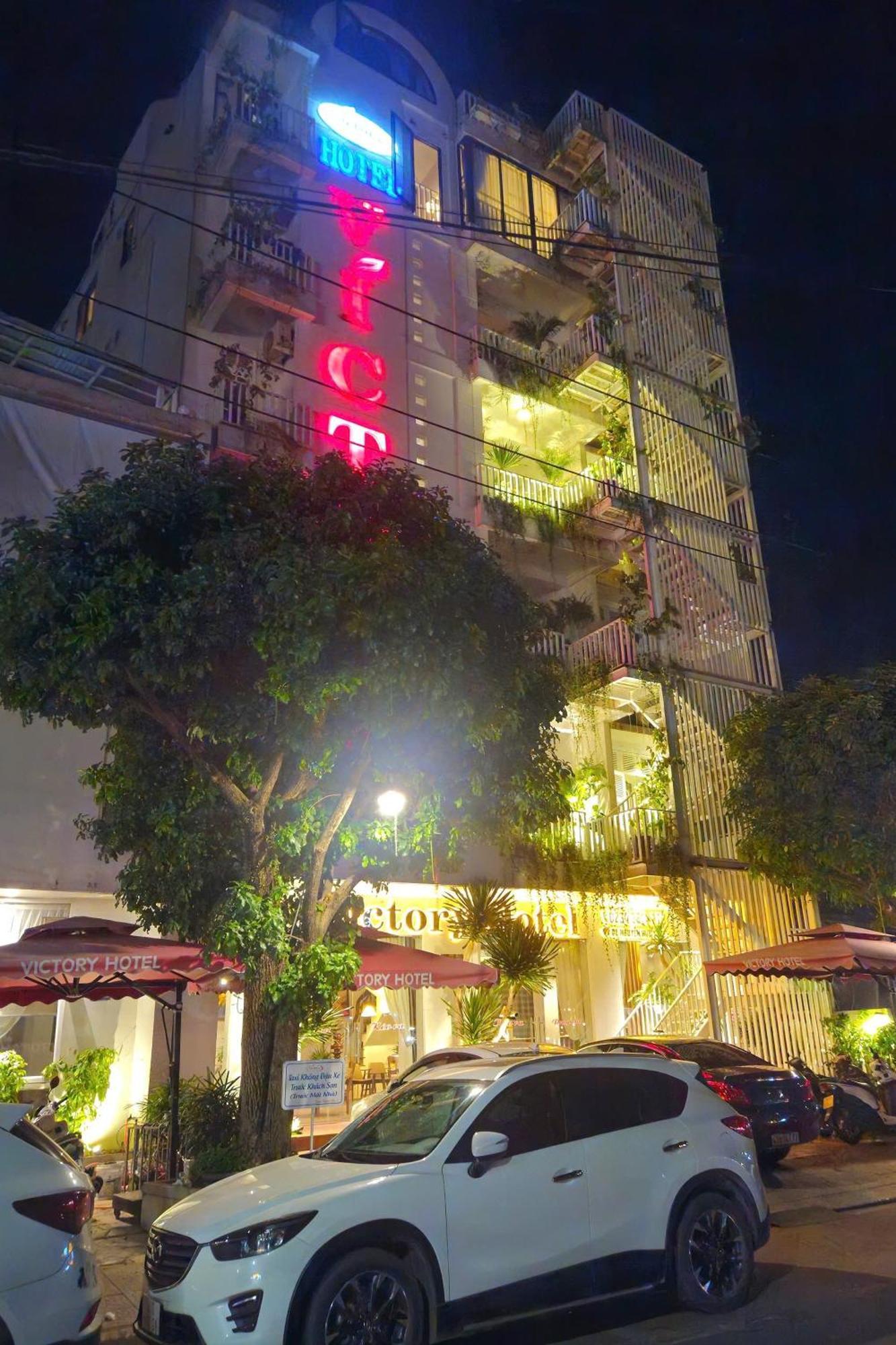 Victory Hotel Hue Bagian luar foto